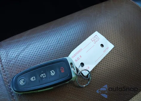 2011 Ford Explorer Limited z USA, uszkodzony, nr VIN 1FMHK8F83BGA62927